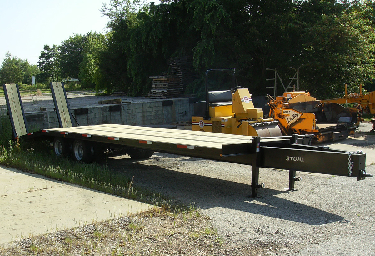 King Machinery Asphalt Paving Equipment & Construction Equipment.